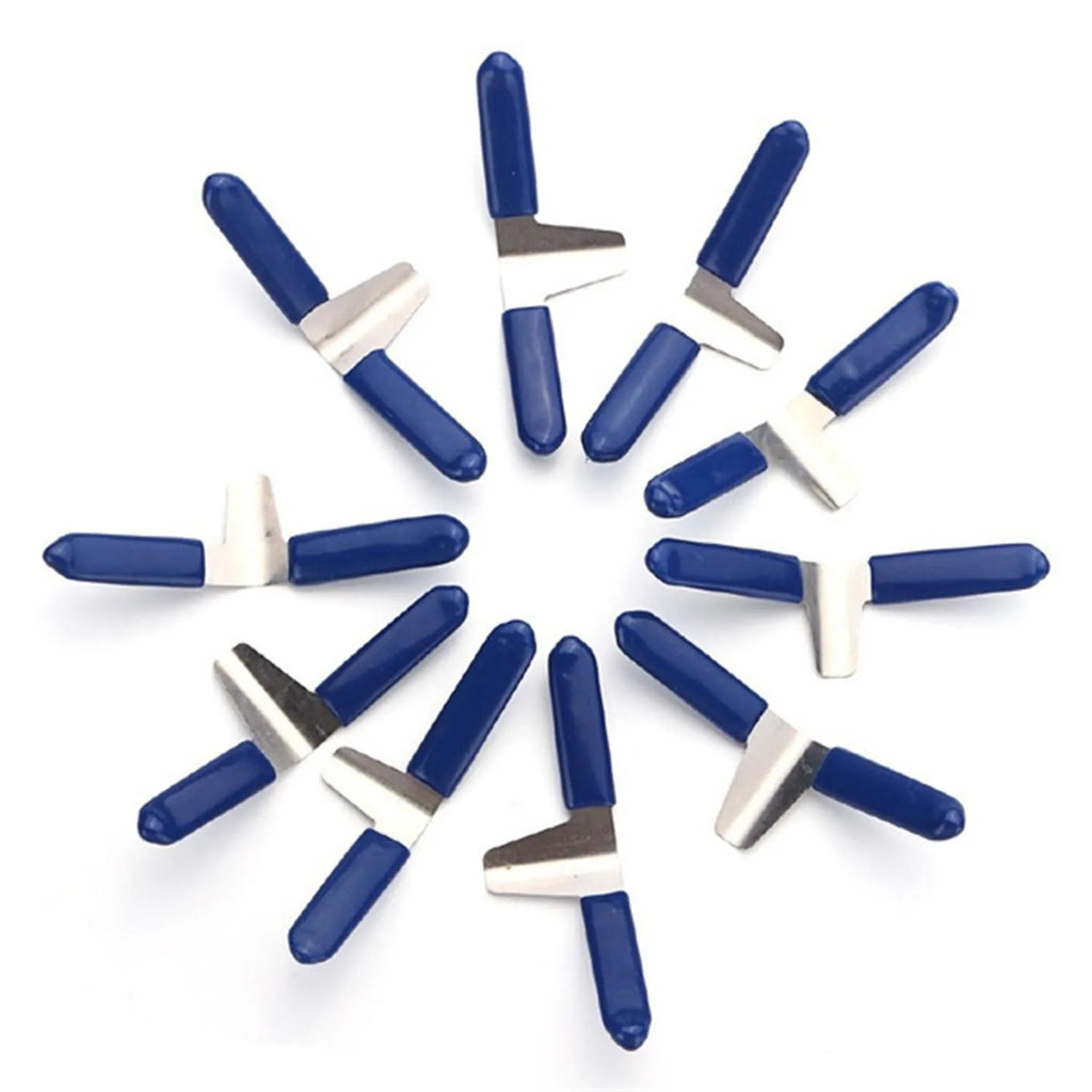 Stainless steel clip lock repair clips multipack in American style for household hardware.