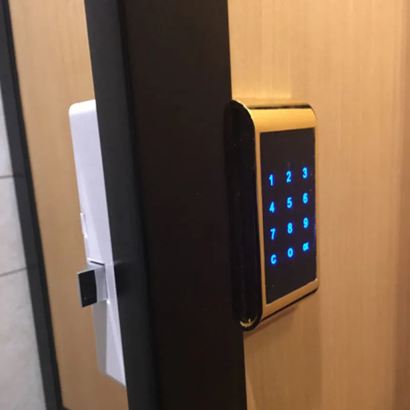 Zinc alloy temporary digital code lock with keypad in silver colour
