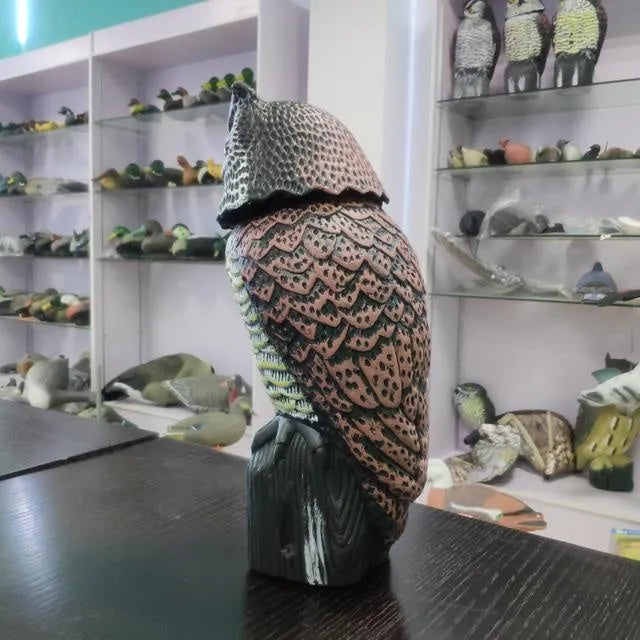 Decorative electric owl with rotating head in pastoral style, 16x15x38.5cm, for outdoor hunting animal model display
