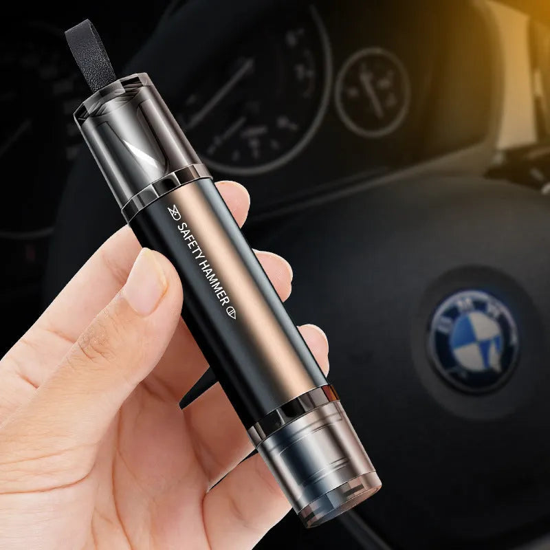 Car emergency window breaker and seat belt cutter tool with aluminium alloy body and tungsten steel head