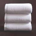 Thickened 100% cotton bath towel in white with 70x140cm 400g size and plain weave texture