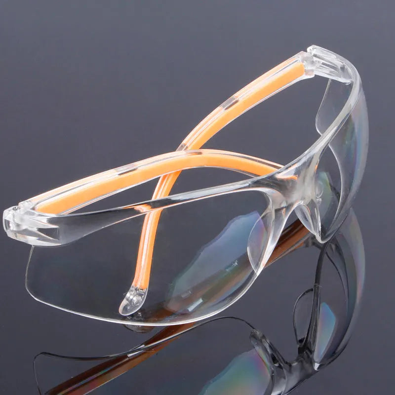 Transparent yellow-tinted labour protection safety goggles for workplace use