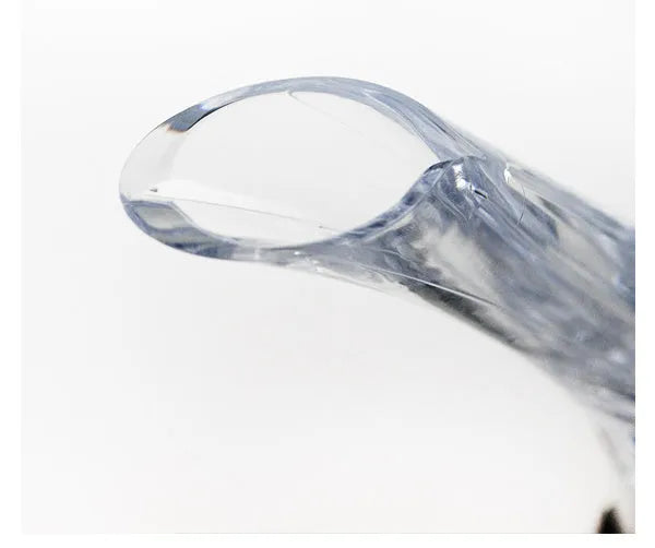 Acrylic wine aerator with stainless steel filter, measuring 16cm long.