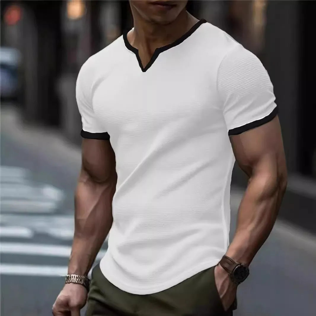 Men's colour-block V-neck sports t-shirt in waffle-textured polyester fabric