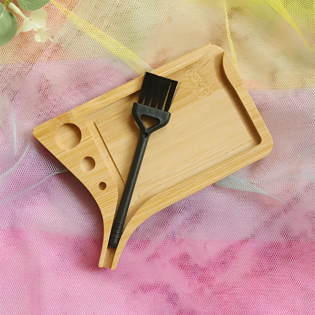 Wooden slotted funnel-type cigarette tray set in bamboo with cleaning brush, natural wood colour