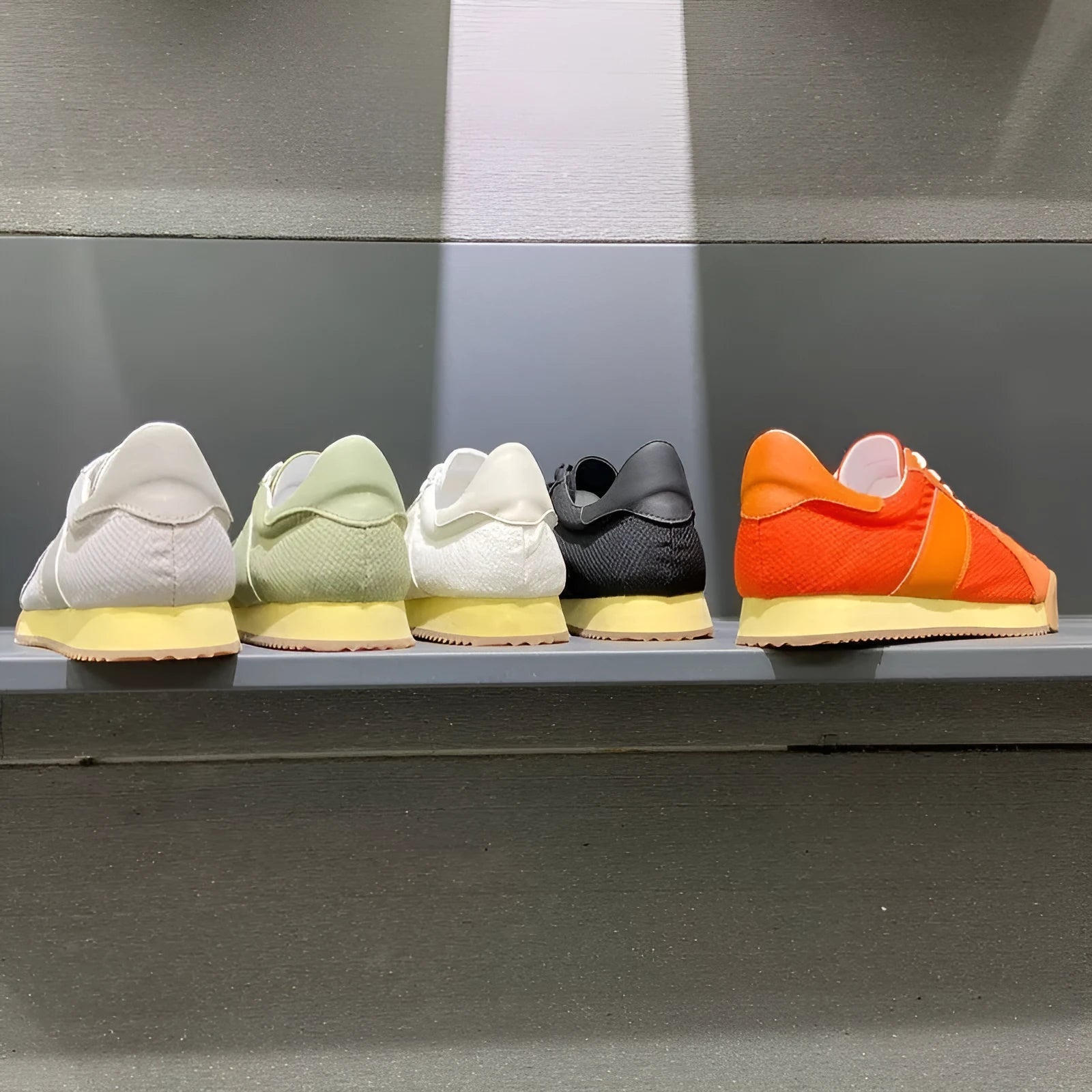 Men's summer sports shoes with cow suede leather upper and breathable mesh panels in multiple colour options
