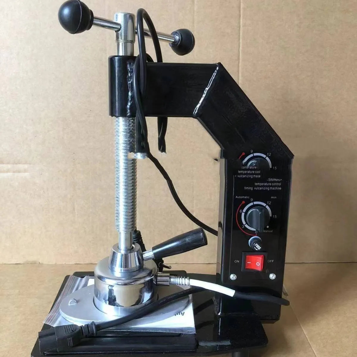 Automatic temperature control fire supplement vulcanizing machine black metal tyre repair