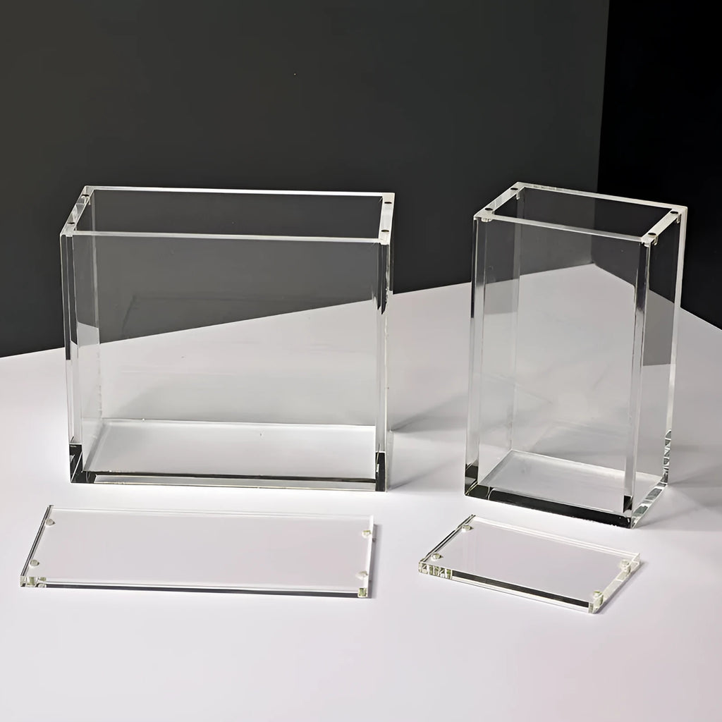 Transparent acrylic magnetic dustproof storage box with clear view, available in two sizes for display or storage