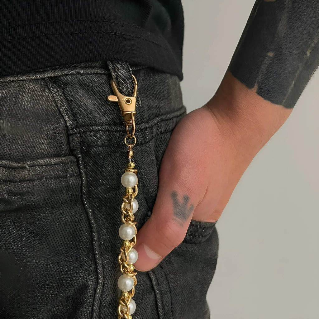 Men's imitation pearl waist chain in gold or white alloy with zipper detail and handmade hip hop style