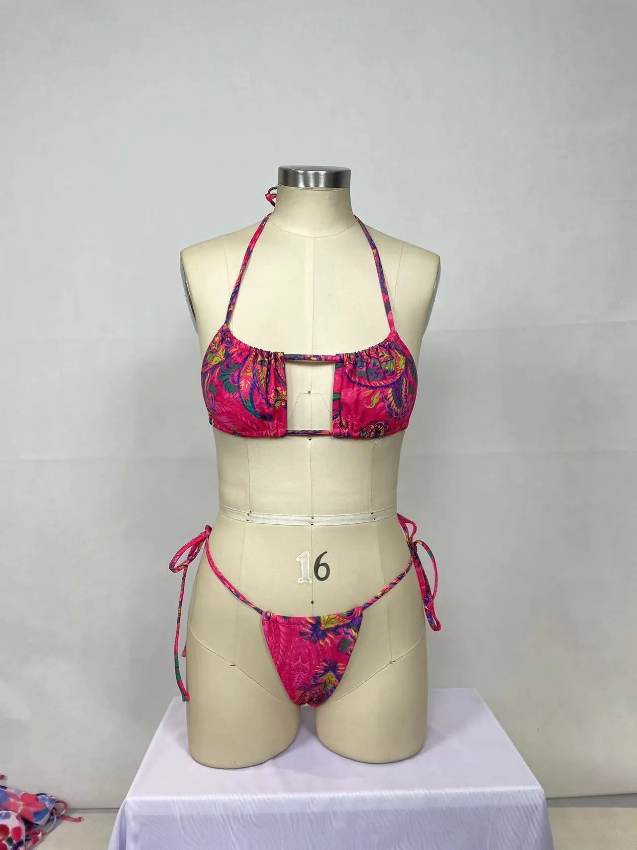 Women's pink nylon bikini two-piece set for swimming and wading activities