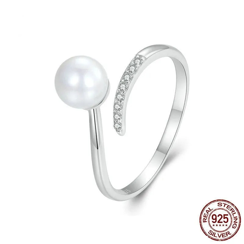 Women's S925 sterling silver adjustable open loop ring with natural shell pearl