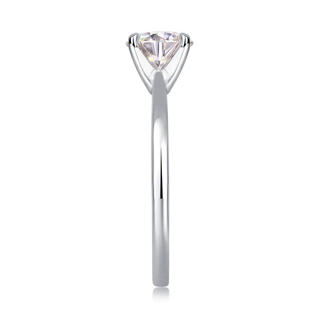 Oath moissanite wedding ring with 1 carat stone on platinum-plated S925 silver band, gift box packaging