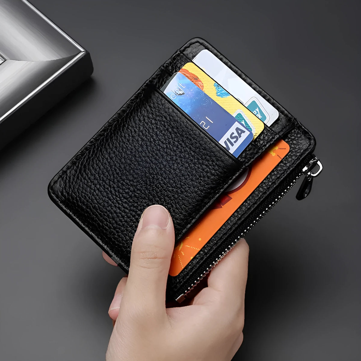 First layer cowhide leather card holder with zipper or no zipper in eight colours including black brown and red.