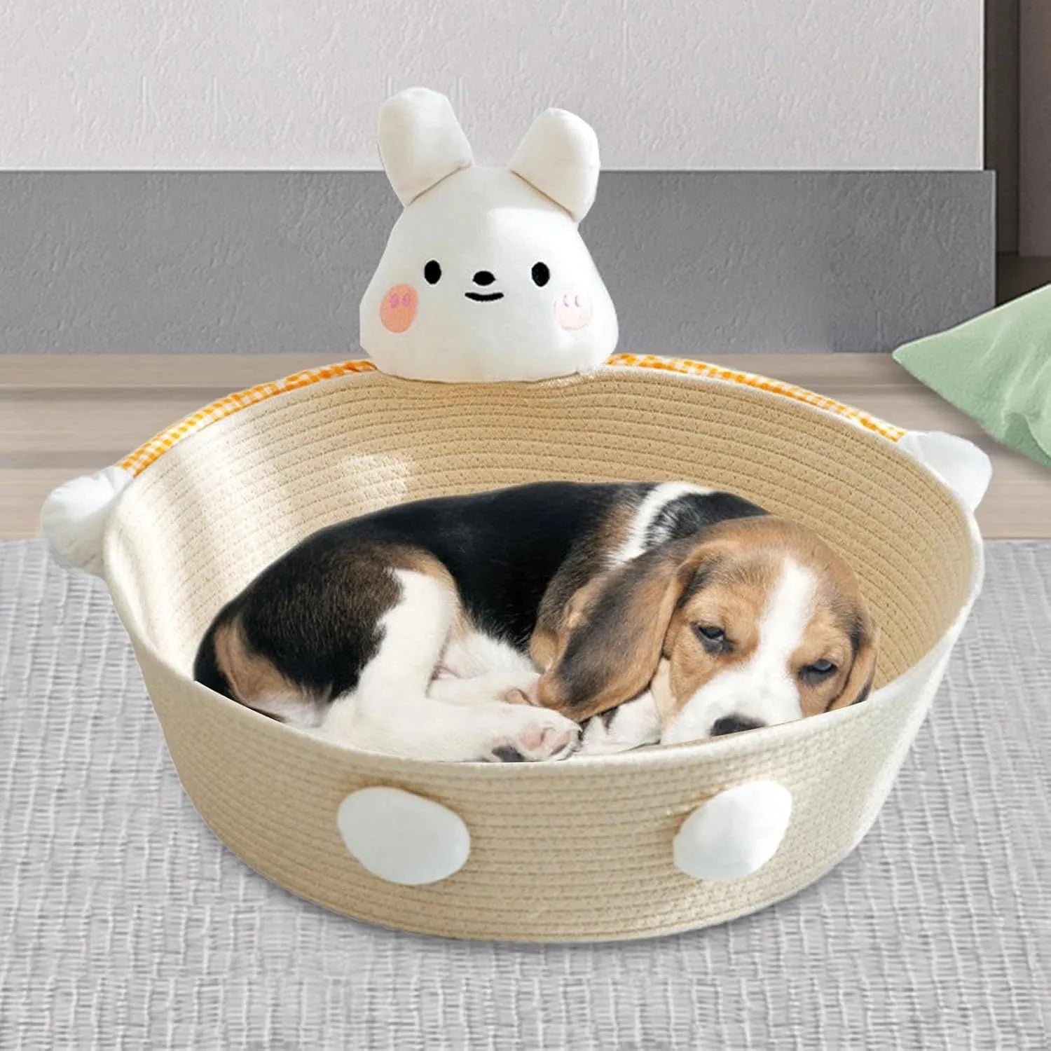 Woven cotton rope cat bed with scratching surface in basket design