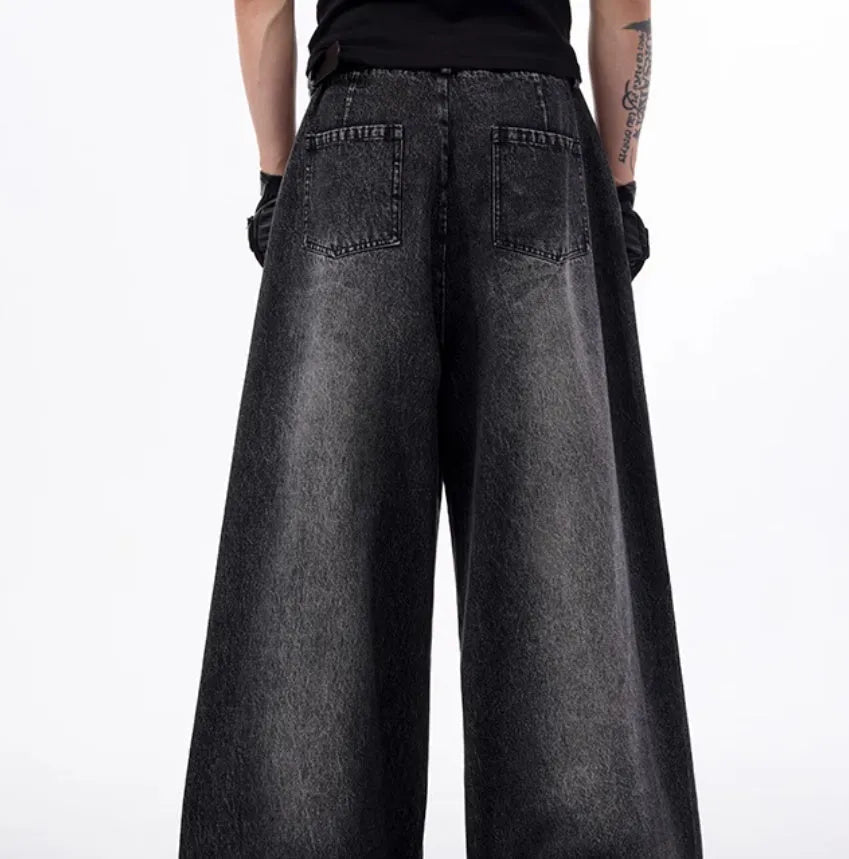 Black and grey wide leg pants with structure zipper and matching waistcoat set