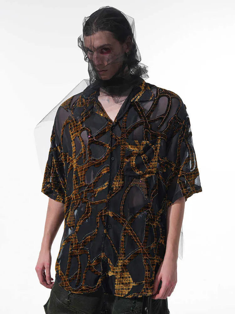 Men's black-grey translucent snake pattern short-sleeved shirt with lapel collar