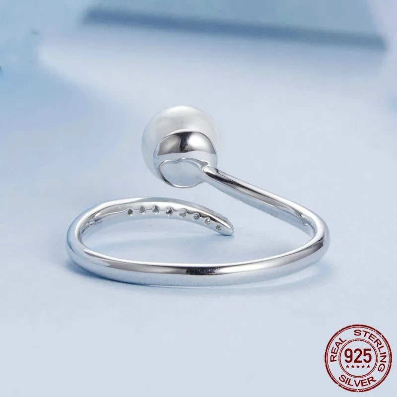 Women's S925 sterling silver adjustable open loop ring with natural shell pearl