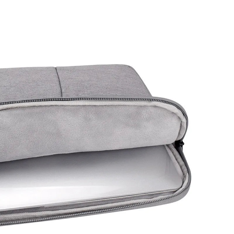 Waterproof polyester laptop inner bag in black for 15.6 inch notebooks