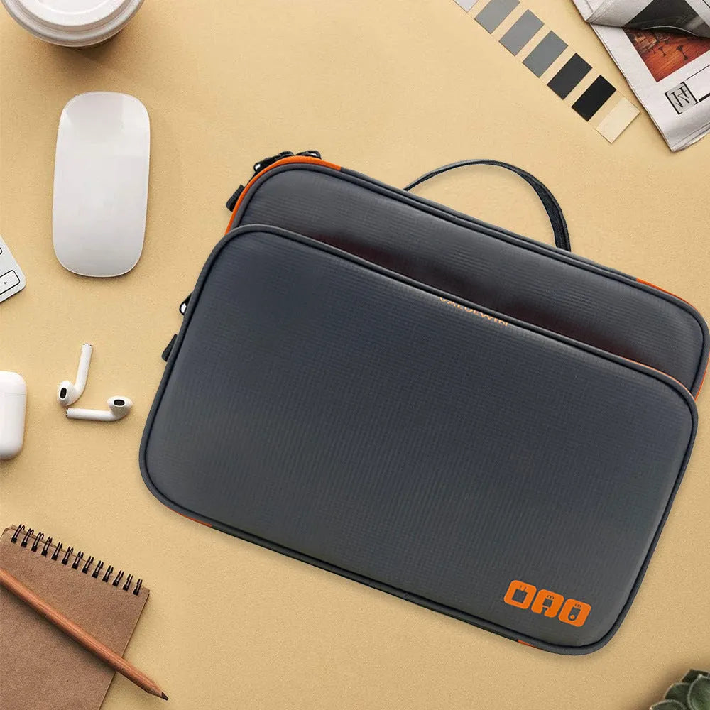 Grey three-layer travel storage bag with 20L capacity for business travel organisation