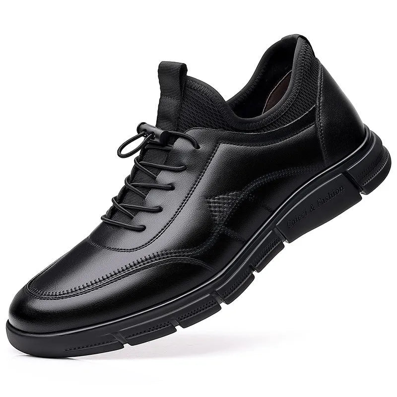 Black men's casual leather business shoes with a rubber sole and square heel.