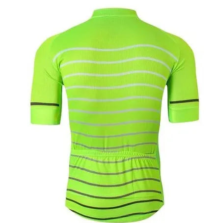 Cycling Jersey Glow with ultralight high-wick fabric and reinforced pockets in classic fit