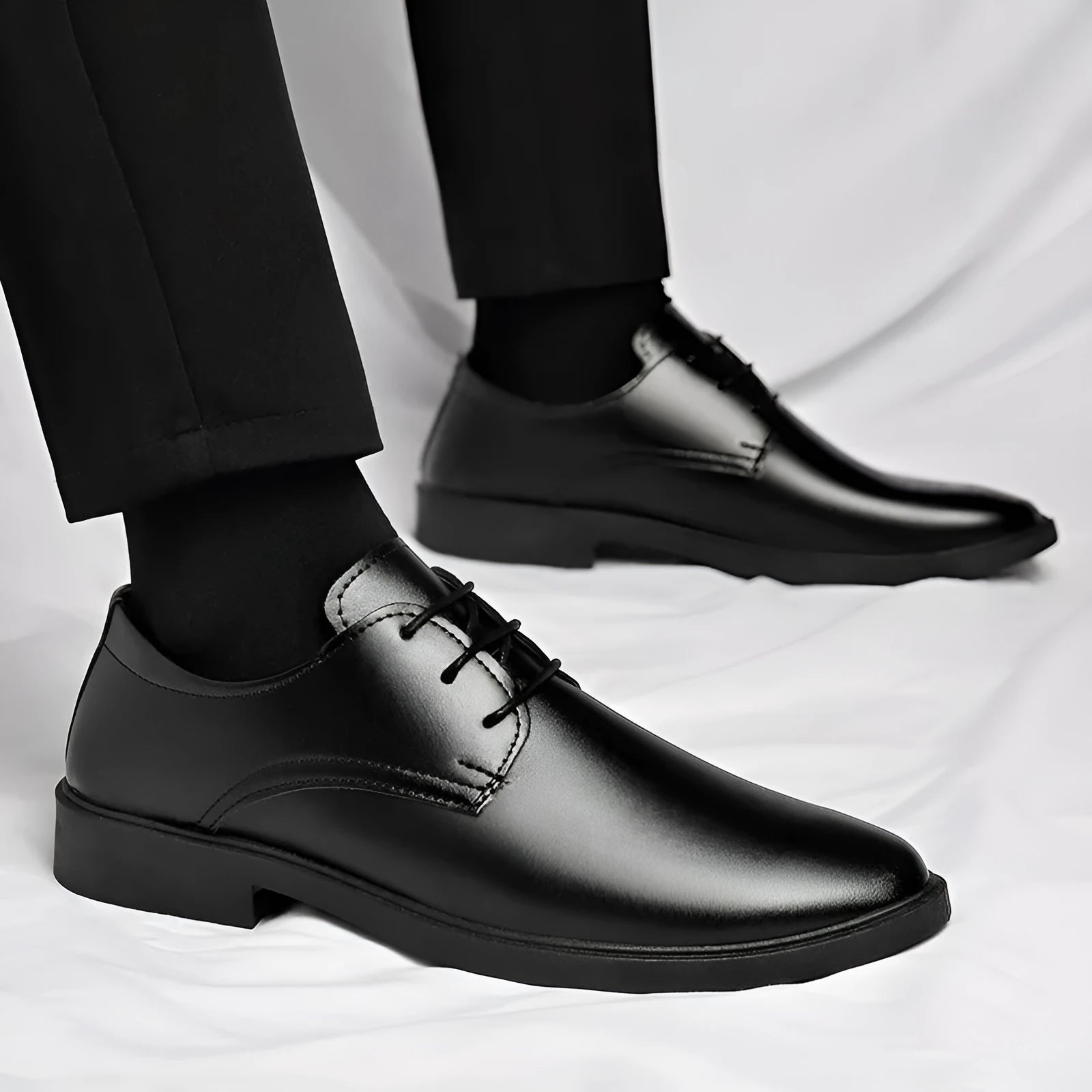Men's black soft leather low-top round toe casual formal shoes with PU upper and PVC sole
