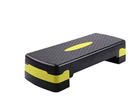Grey Fit Step aerobic fitness platform showing dimensions 68 cm long by 28 cm wide
