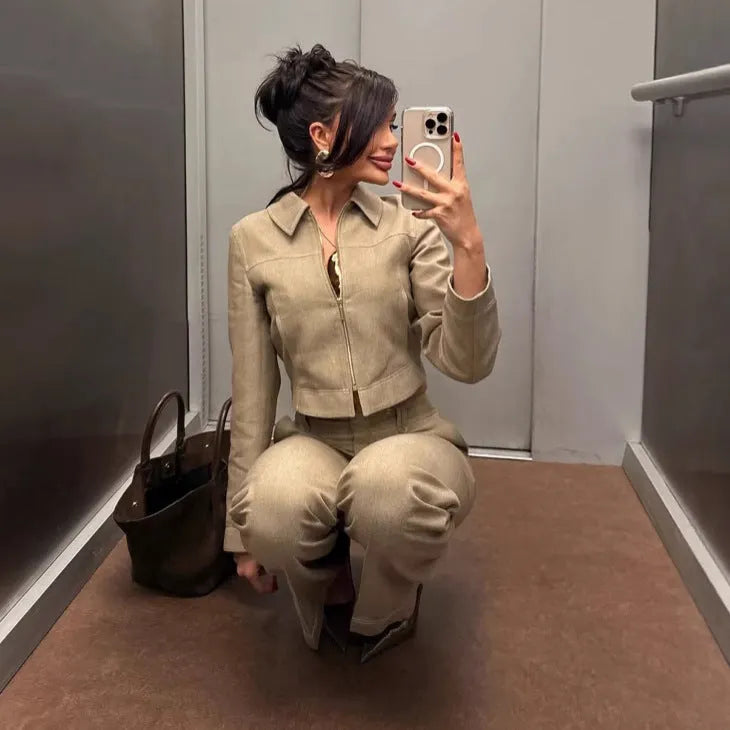 Women's polyester herringbone pattern suit set with long sleeve coat and straight-leg trousers