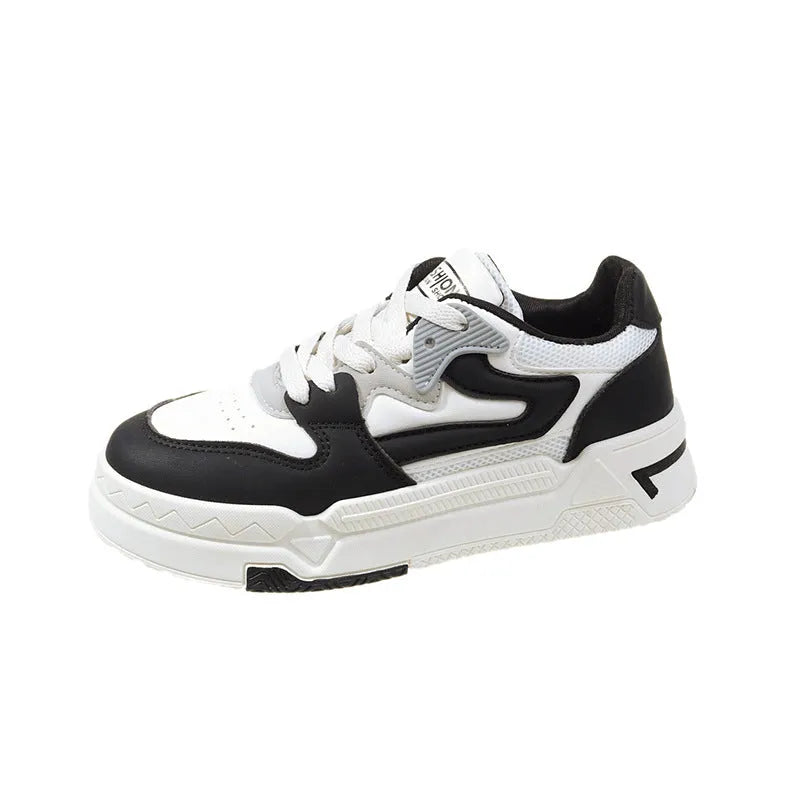 Women's low-top skate shoes with thick flat sole, synthetic PU upper, front lace-up, black or green, sizes 35-41