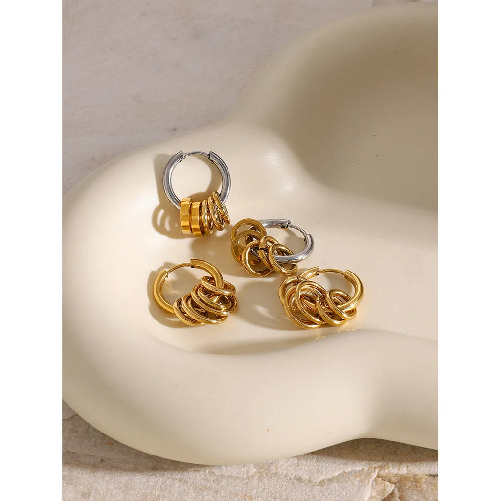 A pair of ins style stainless steel earrings with an electroplated silver-coloured finish.