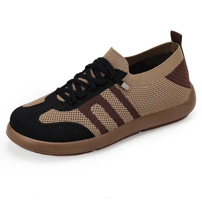 Retro German training shoes in flyknit mesh with polyurethane soles