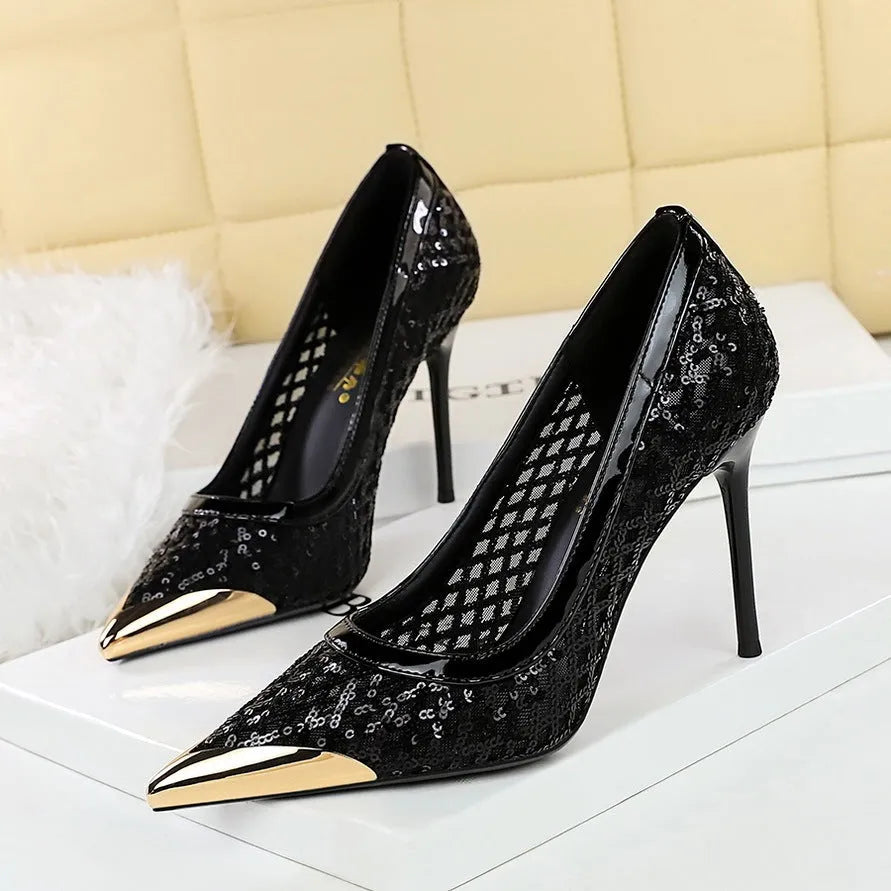 Women's pointed low-cut stiletto high heels in solid colour with super high heel over 8cm, rubber sole, and PU lining