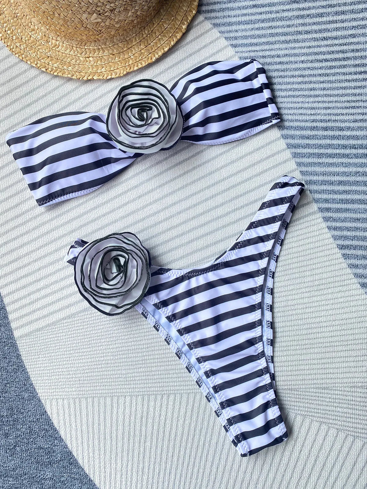 Women's bikini swimsuit with cross-border tube top and three-dimensional floral pattern in striped colour
