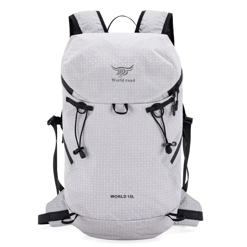 11L waterproof nylon outdoor mountaineering bag with curved shoulder straps, available in six solid colours for outdoor sports and travel.