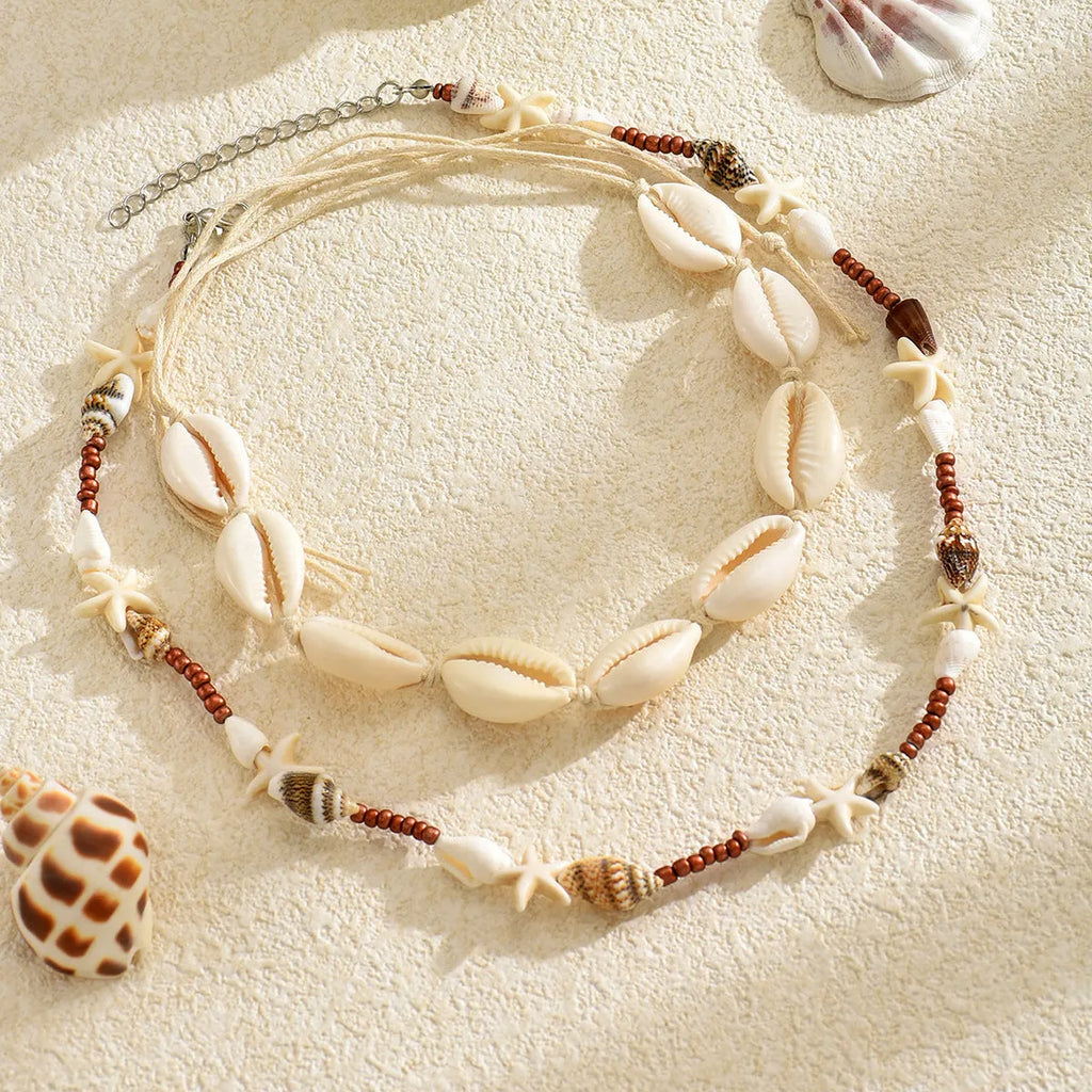Women's geometric shell necklace with natural pendant on regular chain, colour X1900