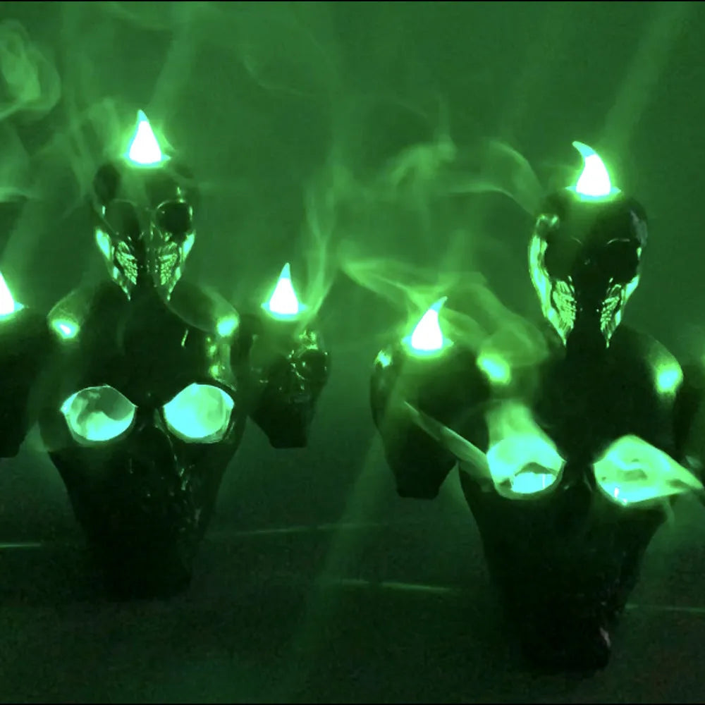 Halloween skull ornament with LED light flameless skeleton candle golden silver 14x12x9cm