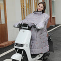 Fleece-lined thickened Oxford cloth windshield for tricycle or motorcycle, colour Bear pattern, integrated shape