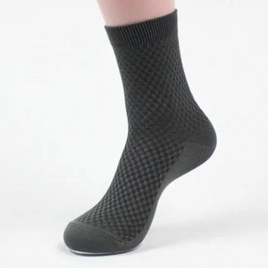 Men's bamboo fibre socks with a small square pattern in five colour options.