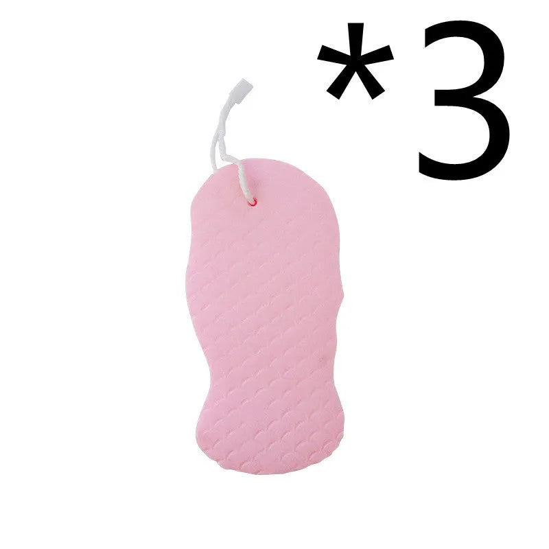 3D fish scale pattern bath sponge in white, grey, pink or light blue colours for gentle exfoliation