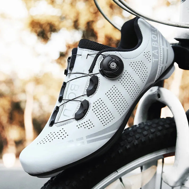 Breathable cycling shoes for men and women, PU upper, nylon outsole, elastic band closure, black colour