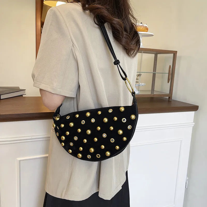 Retro rivet bag in frosted imitation buckskin with suede finish, dumpling shape, single shoulder strap, in khaki colour