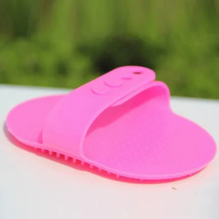 Elliptical plastic dog bath brush in blue 120x90x20mm set of hands shape for general dog grooming