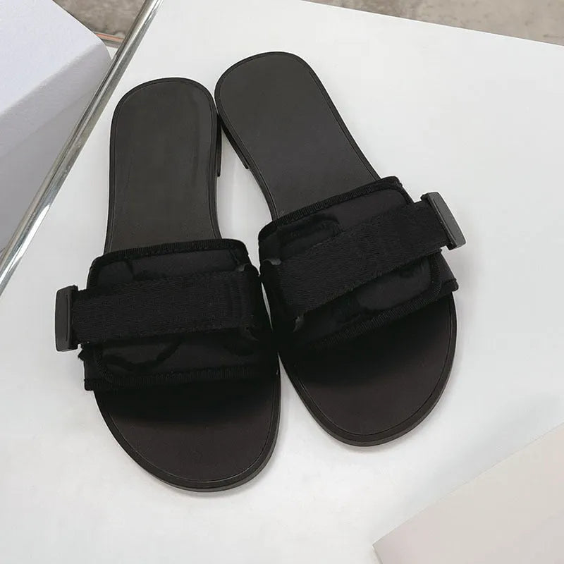 Women's velcro flat sandals with microfiber upper and rubber sole, sizes 35-42, black apricot all black.