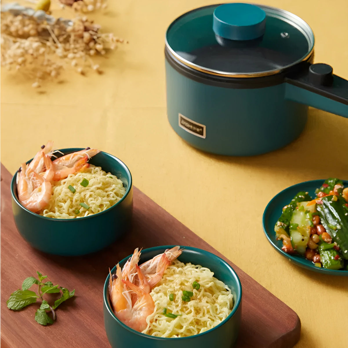 Mini kitchen electric pot 1.2L non-stick with steamer and anti-scalding handle in Nordic green