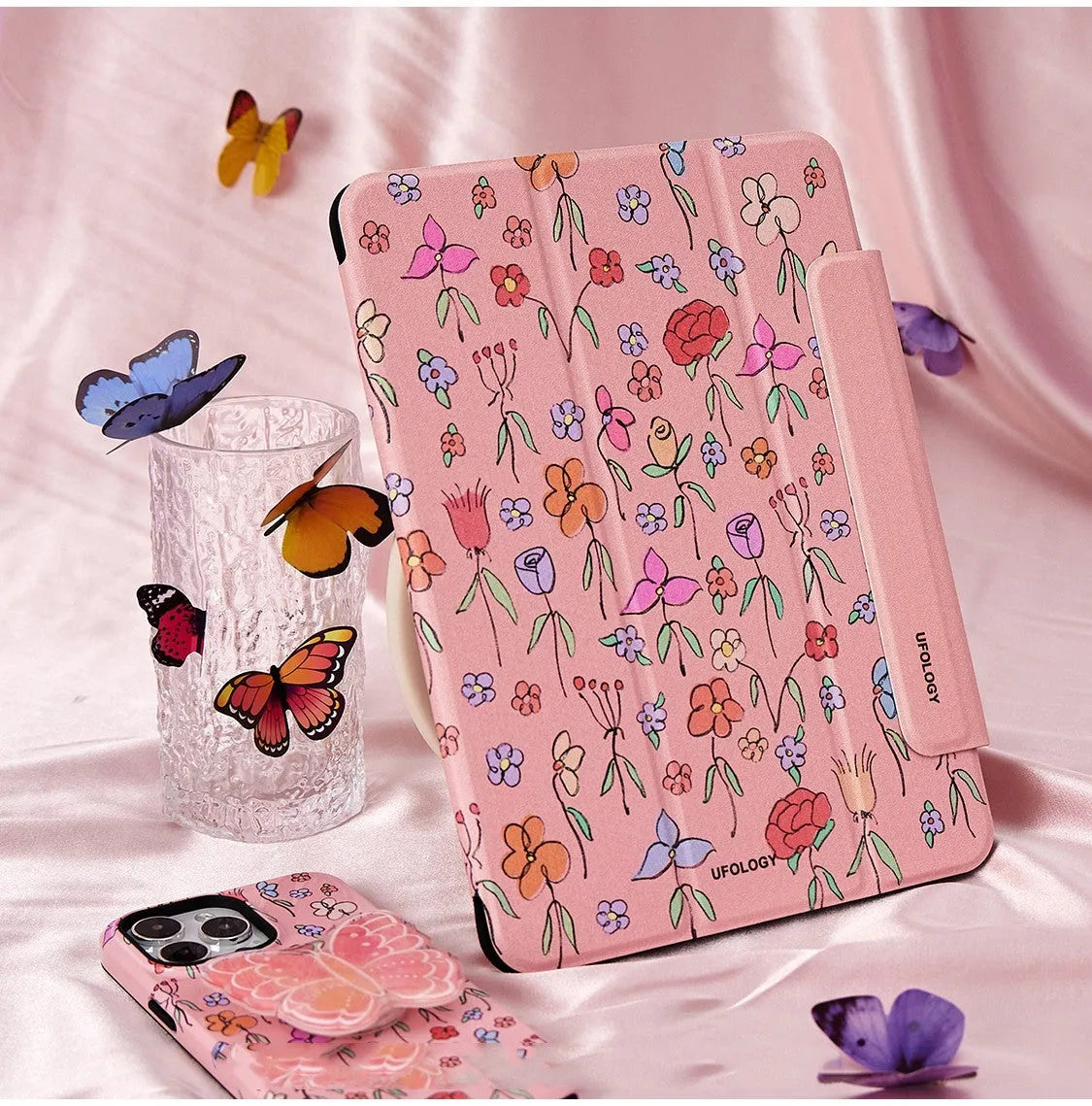 Magnetic protective case for 10.9-inch iPad Air tablets with flat shell design and clips