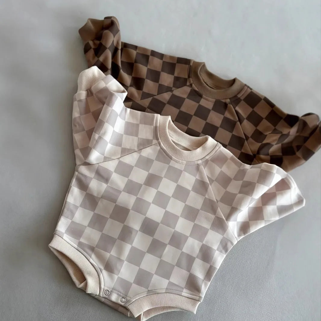 Baby one-piece cotton chessboard plaid pullover jumpsuit in brown plaid, long sleeve, unisex