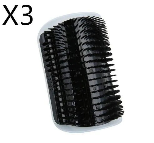 Cat self-grooming brush with mint pad, blue colour, 9x13cm size, on light background