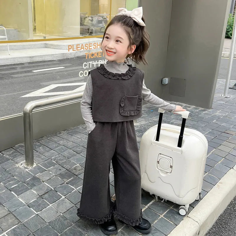 Girls cotton three-piece sports set in gray with long sleeve top, vest, and trousers for autumn