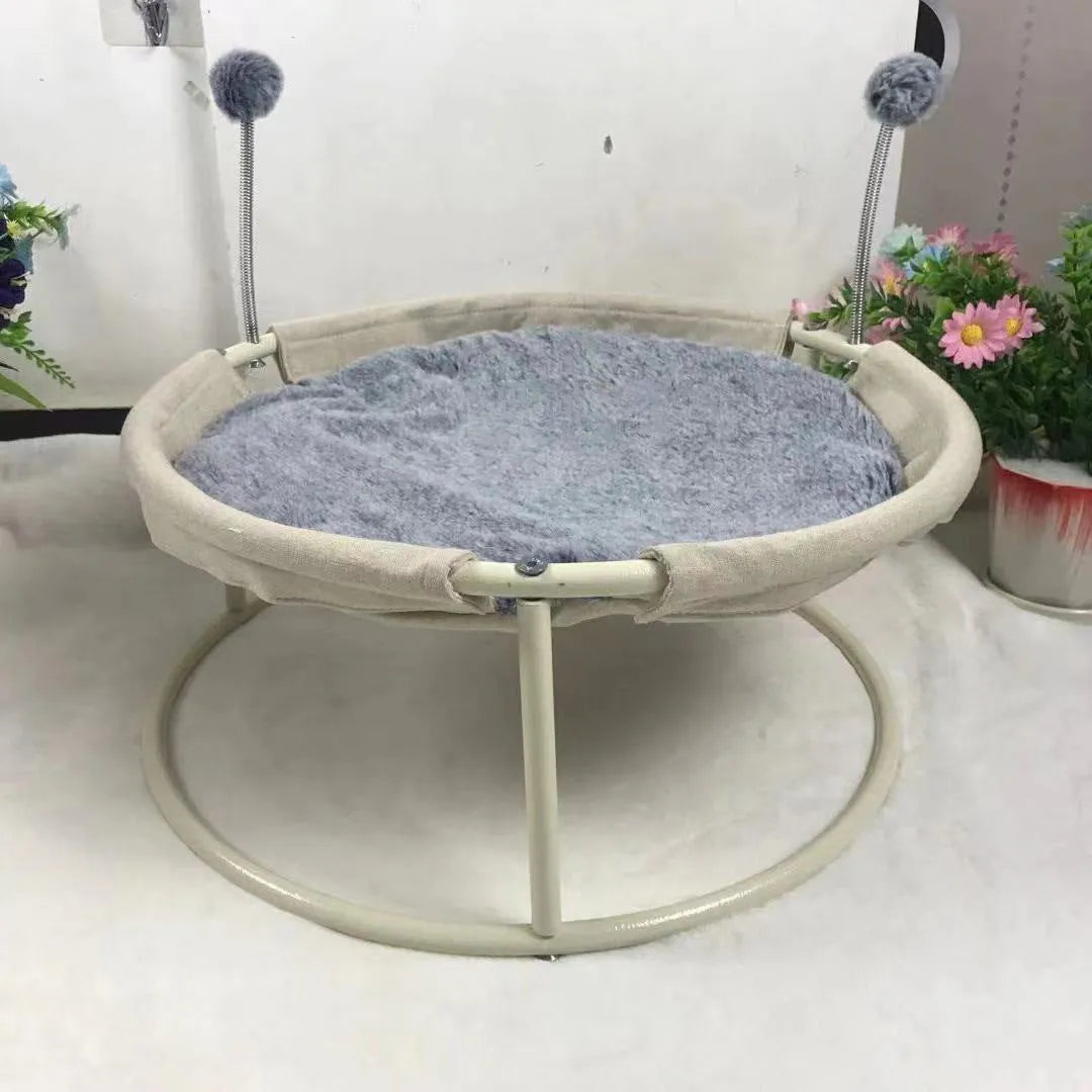 Cat nest in size L with stainless steel frame, moisture-proof base, in khaki colour