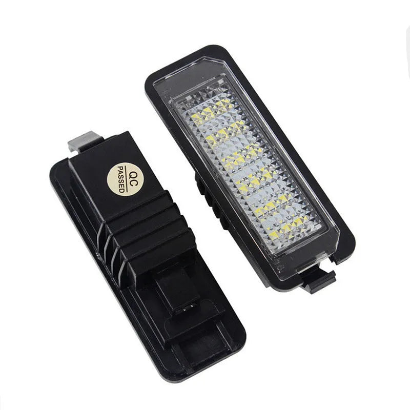Two white LED licence plate light bulbs for Volkswagen Golf Polo Phaeton models